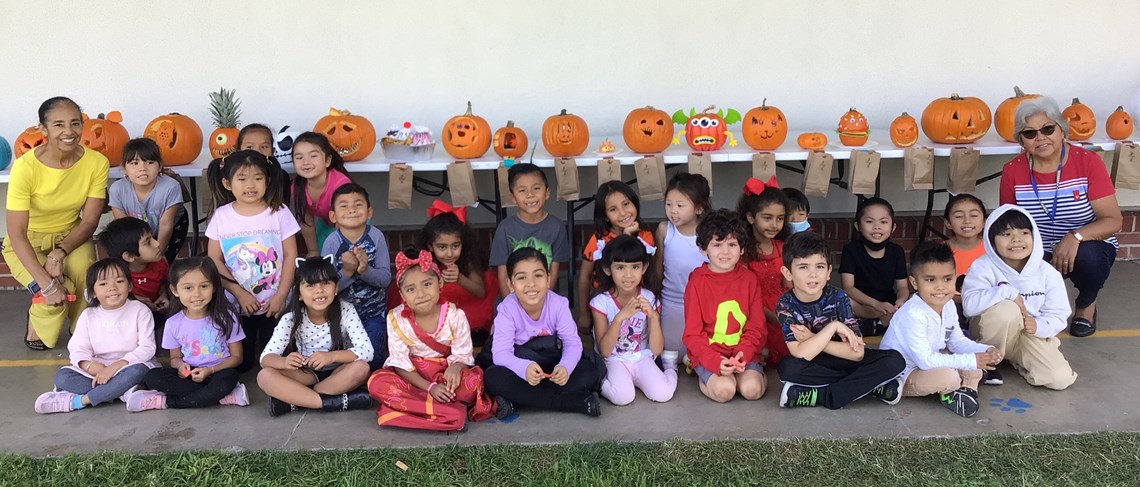 Kindergarten at the Pumpkin Carving Contest